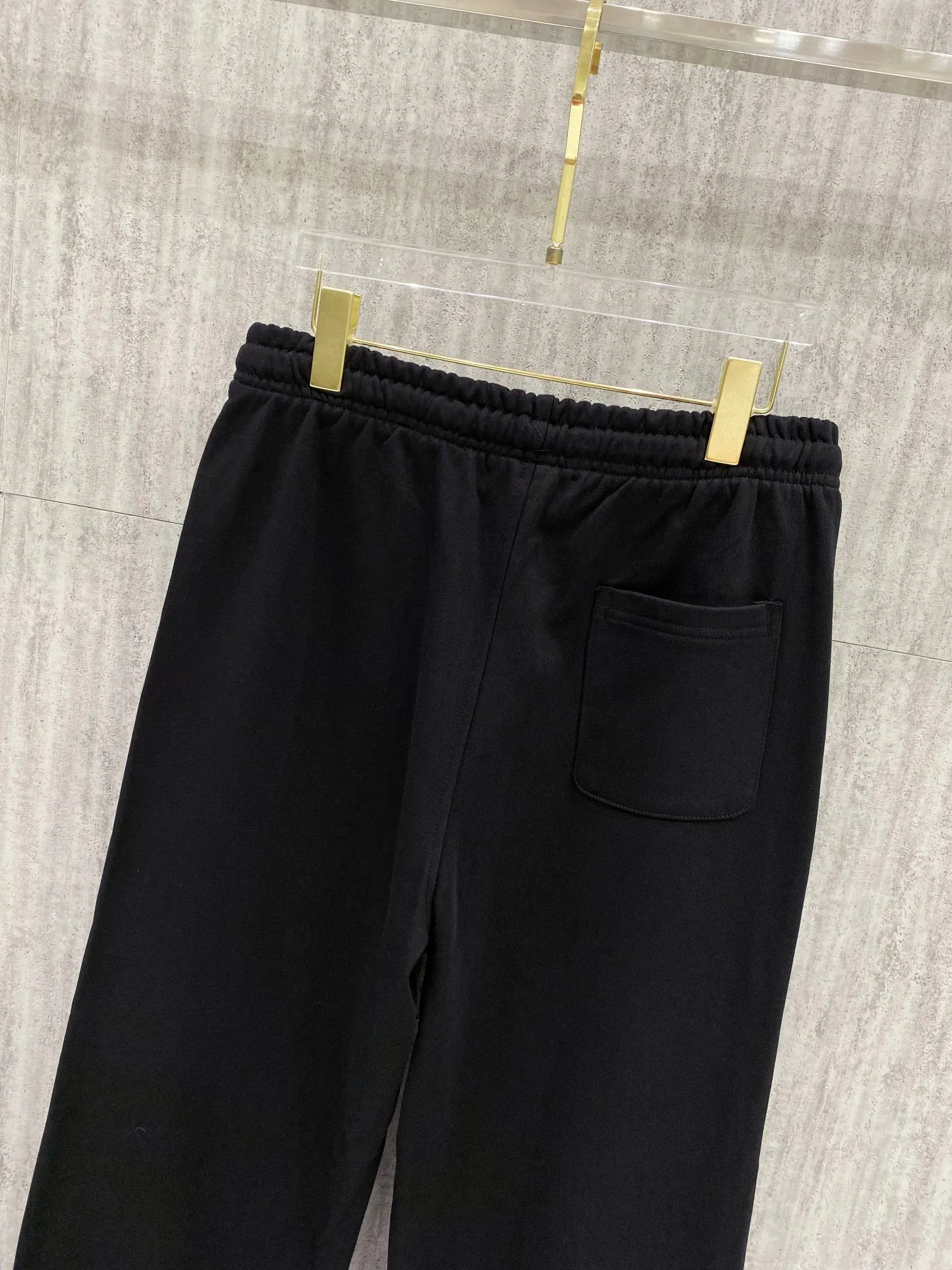 2026ss ， ， ➕ Size：S M L XL Color：Black 140